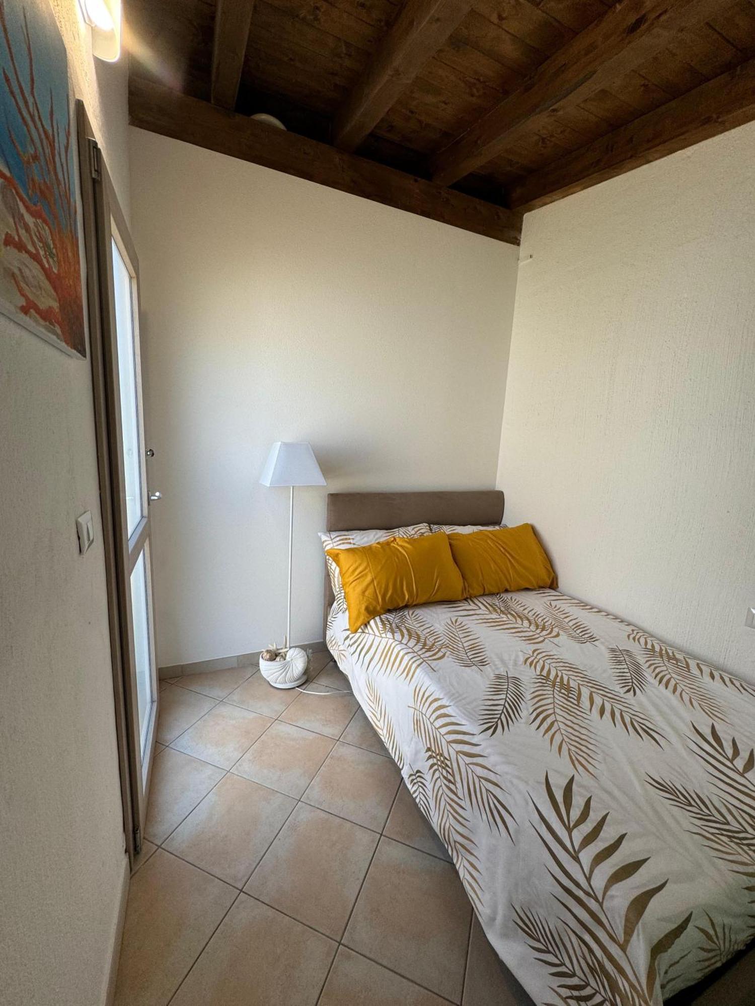 Casa Vacanze Con Piscina E Vista Mare Esclusiva Per Coppie E Famiglie, Relax E Tranquillita Tertenìa Exterior foto