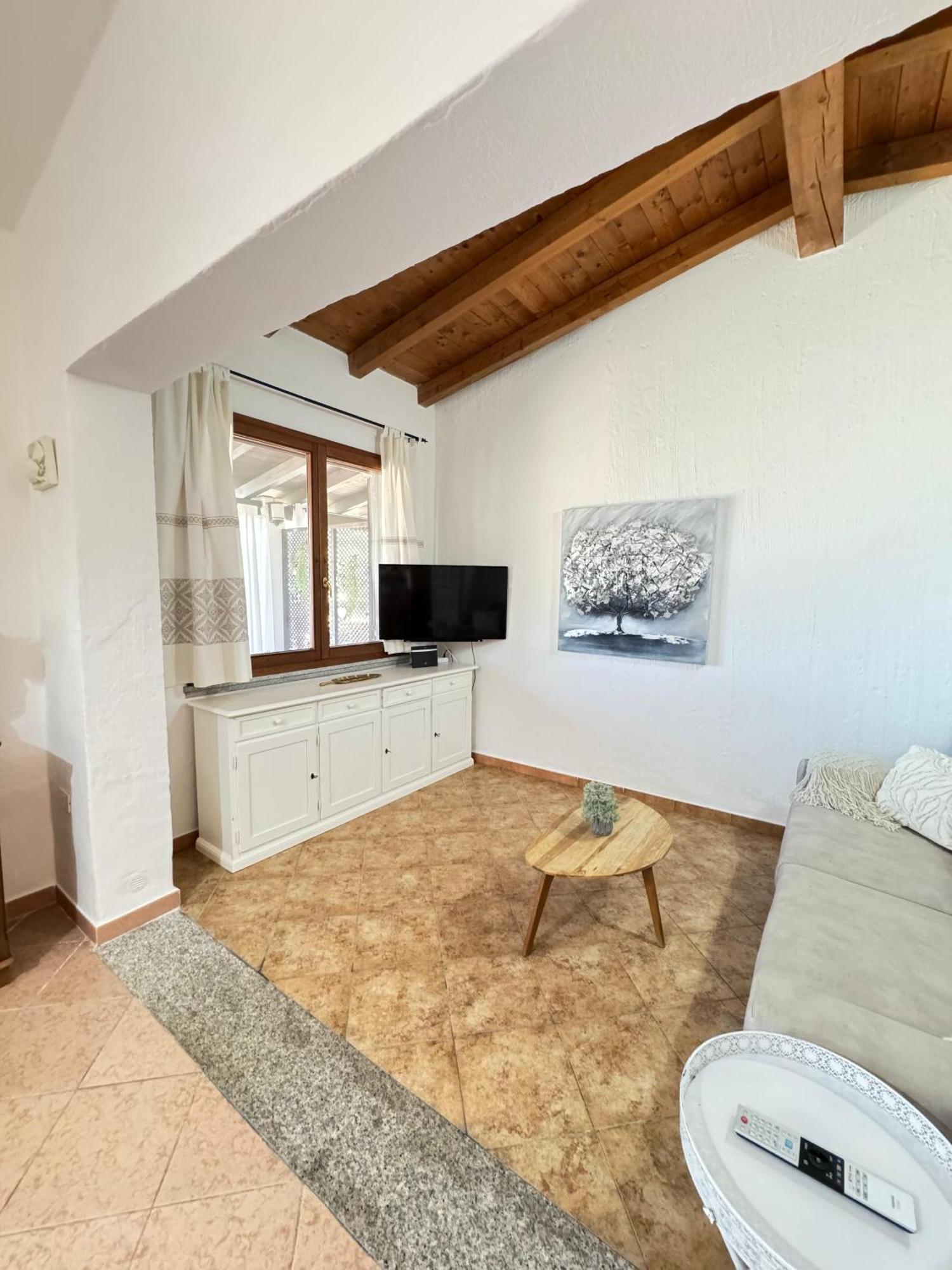 Casa Vacanze Con Piscina E Vista Mare Esclusiva Per Coppie E Famiglie, Relax E Tranquillita Tertenìa Exterior foto